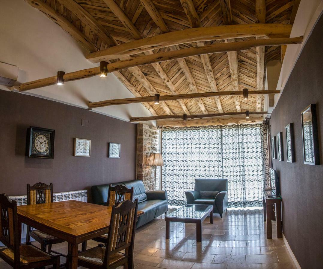 Apartamentos Rurales De La Sexma Del Sabinar Corduente エクステリア 写真