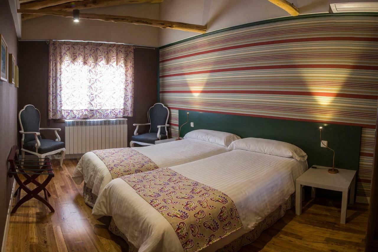 Apartamentos Rurales De La Sexma Del Sabinar Corduente エクステリア 写真