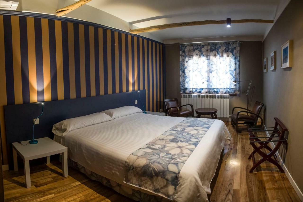 Apartamentos Rurales De La Sexma Del Sabinar Corduente エクステリア 写真