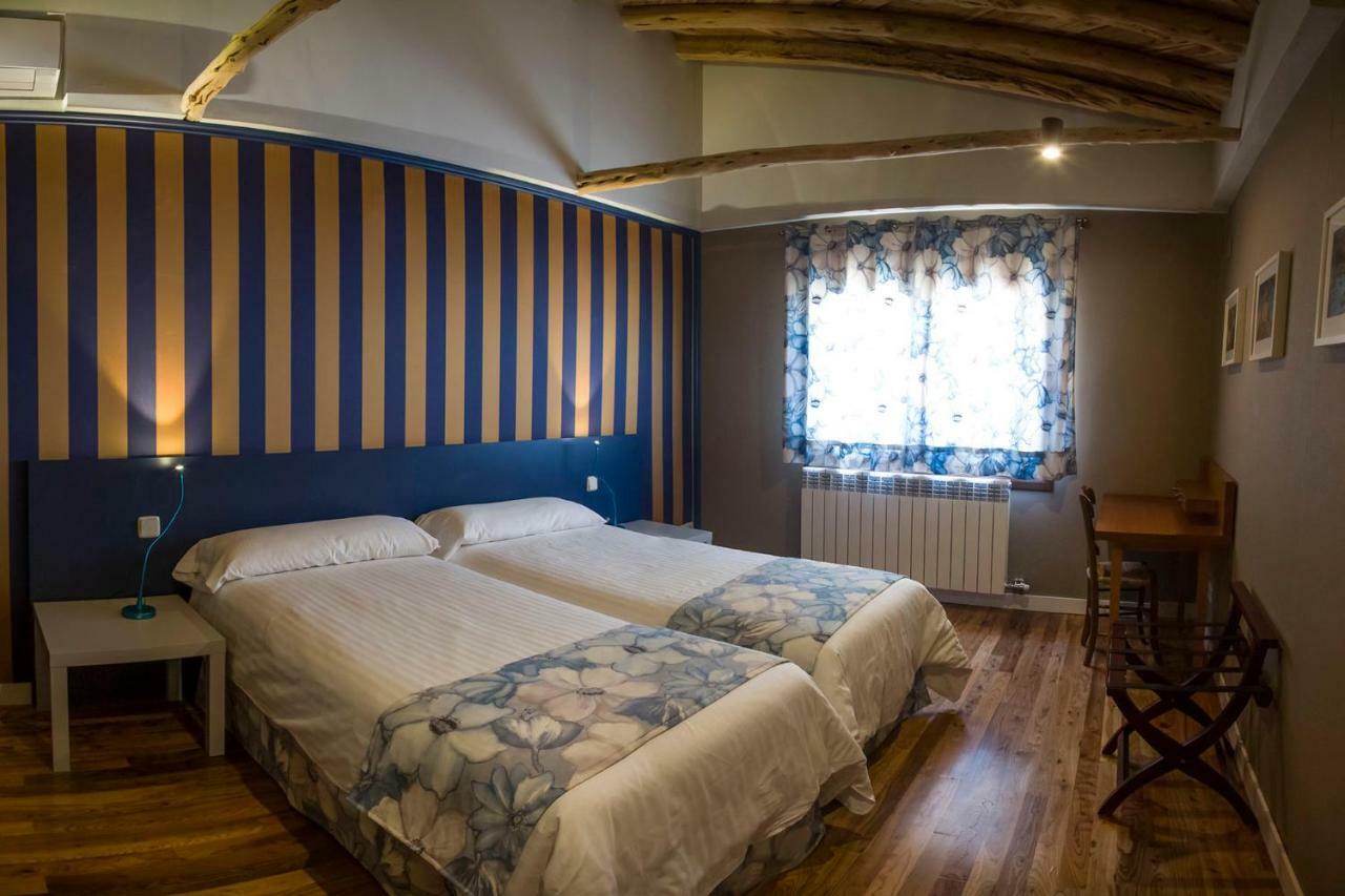 Apartamentos Rurales De La Sexma Del Sabinar Corduente エクステリア 写真