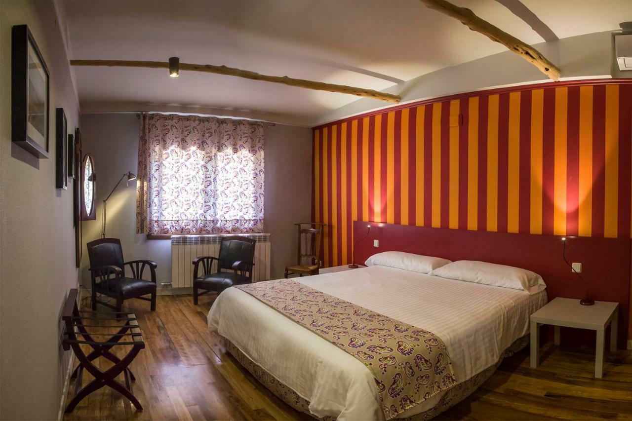 Apartamentos Rurales De La Sexma Del Sabinar Corduente エクステリア 写真